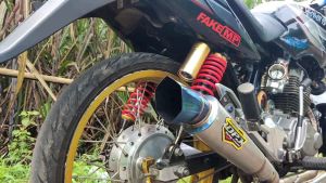 Knalpot DPJ SEGIENAM Biru Suara NGKER-NGKER Helikopter untuk Motor PNP Fu Vixion & Verza MX