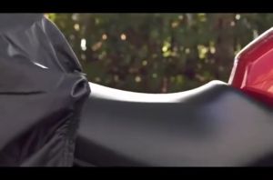 4 Layers Thickened All Season Motorcycle Cover Waterproof Dustproof UV Protection Universal Fit with Lock Holes