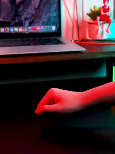 Foldable Tablet Stand 360° Rotate Cooling Holder Anti-slip Phone Pad Aluminum Riser Foldable Cooler for Pad Tablets