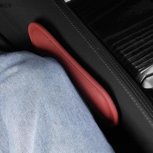 KCY เบาะหนังรองขาในรถยนต์แผ่นเมมโมรี่โฟมรองเข่าแผ่นรองที่เท้าแขนแผ่นรองต้นขาอเนกประสงค์