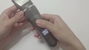 AU Hot-sellingelectric clippers professional-grade grooming clippers for cats and dogs suitable for home use