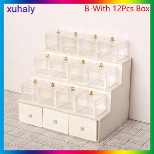 xuhaiy บ้านตุ๊กตา1:12ขนาดเล็กชั้นวางโชว์ลูกกวาดกล่องลิ้นชักพร้อมกล่องใสอุปกรณ์ตกแต่งโมเดลเฟอร์นิเจอร์บ้านตุ๊กตา