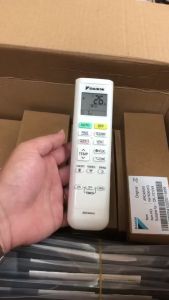 Remote Điều Khiển Dành Cho Máy Lạnh Điều Hòa DAIKIN FTKQ & FTKC 2 chiều ML62 mẫu dài ()