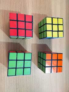 Mainan edukasi Anak Rubik Besar Kubus  Kotak ukuran 3 x 3 cm Bahan plastik
