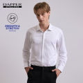 DAPPER เสื้อเชิ้ตแขนยาว SMOOTH & STRETCH ผ้าทวิล ทรง  Regular Fit สีขาว. 