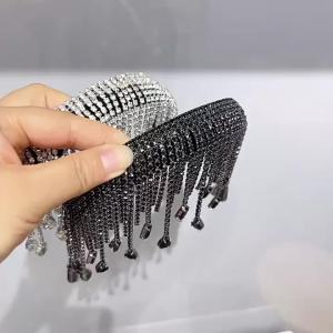 Băng đô tua rua đính đá pha lê phong cách châu Âu và Mỹ mới siêu xinh xắn dây xích nổi bật đính đá hình giọt nước phụ kiện tóc cá tính được các người nổi tiếng trên mạng ưa chuộng.