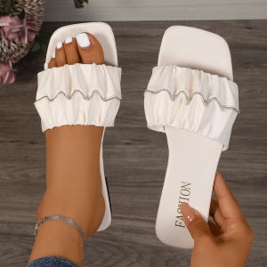 【Free Shipping】Plus-size flat womens slippers 2025 summer new Korean style fashionable pleated comfortable outdoor sandals for women