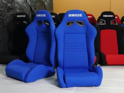 เบาะแต่ง เบาะวัยรุ่น สีล้วน รุ่น SR2 ราคาถูกมาก พร้อมรางสไลด์ ขายแยกเป็นตัวได้