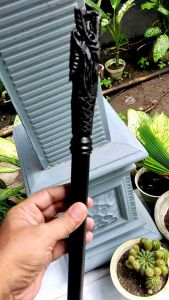 Tongkat komando ukir kayu kelor hitam