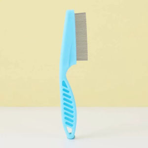 Pet flea comb for cats and dogs with fine teeth for grooming and tick removal. Easy to hold and clean. Ready stock.