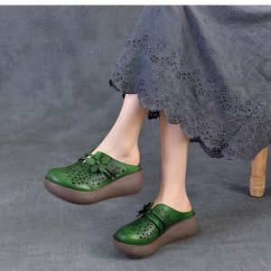 Free Shipping New Summer WomenS Shoes: Thick-Soled Closed-Toe Slippers Korean-Style Floral Perforated Design Simple Outdoor Sandals And Comfortable Slippers For Moms