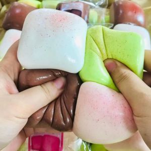 RUCHO Slow Rising Bread Squishy Toy Simulated Hand Relax Toast Sensory Toys Soft Cute Calming Fidget Bread Kids Adult