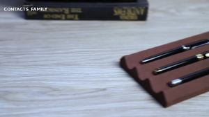 Contacts Family Luxury Leather Pen Tray 1/2/3 Slots Pens Holder Display Pen Stand Microfiber Desktop Organizer Home Office Use2026