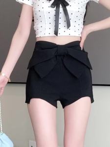 AMMIN โบว์ผ้าห่อแบบยืดเอวสูงลดไขมันใหม่สำหรับฤดูร้อน2024 Celana Pantat สำหรับสไตล์เวอร์ชันผู้หญิงเกาหลีกางเกงลำลองเรียบง่ายสีทึบไม่สมมาตร