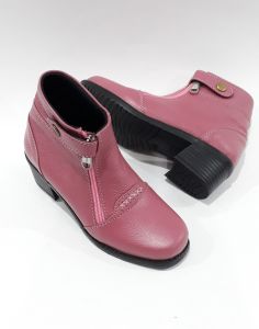 Sepatu Boots Anak Perempuan hak rendah / Kulit Pink model resleting 6 inch ( Usia 3 - 9 tahun )