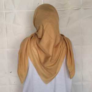 PROMO HIJAB POLOS SEGI EMPAT JILBAB SEGEIMPAT POLOS