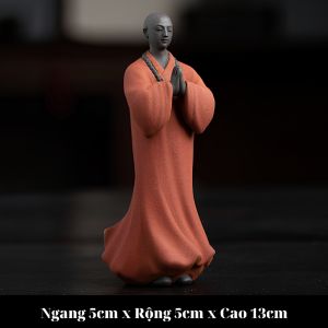 Tượng Tu Sĩ nhất tâm bái phật Gốm Tử Sa men sần nhập khẩu làng nghề đúc tượng mỹ nghệ Tỉnh Phúc Kiến Trung Quốc