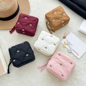 FLYING Cartoon Bow Quilted Cosmetic Bag Bow Embroidery Sanitary Napkin Lipstick Bag Cute Zipper Storage Bags Outdoor