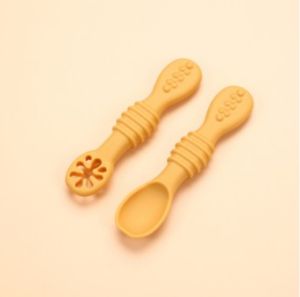 Mamibayi Set Sendok Mpasi Bayi Sendok&Teether 2pcs Silikon Baby Training Spoon