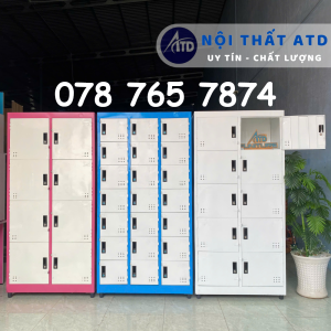 Tủ locker sắt nhiều ngăn đựng đồ cá nhân cho nhân viên công ty.