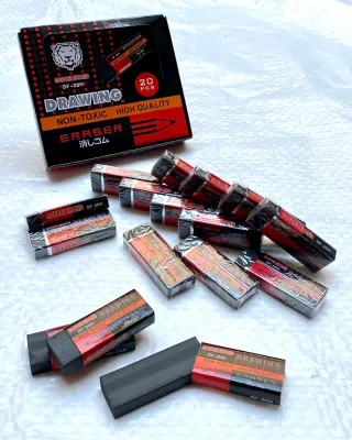 (1 PACK / 20 PCS) PENGHAPUS PENSIL / HAPUSAN HITAM SAFARI / STIP KARET / ERASER SF-20