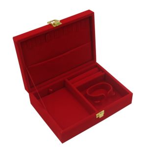 กล่องกำมะหยี่ใส่เครื่องประดับ กล่องใส่เครื่องประดับ เก็บ แหวน ต่างหู สร้อยมือ คอ จี้ เพรชทอง พลอย ของชำร่วย