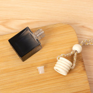 [caichuitan] 1Pc Five Wire Lid Flat Square 10ML Empty Bottle Car Essential Oil Diffuser Fragrance Air Freshener Scent Perfume Bottle Ornament