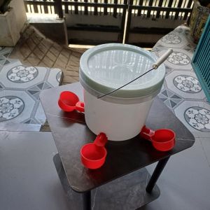 🐥 4 Máng Uống Nước Tự Động Gắn Xô 5 Lít Dành Cho Gà Vịt Bồ Câu Chim Cút