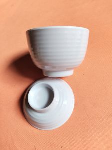 Bát súp miso có nắp nhựa melamine trắng / kem / đen - HU 88: đường kính 9.9 x 8.9 cm