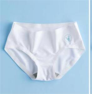 Girls Panties Childrens Ice Silk Underpants Girls Seamless Panties Kids Underwear Student Panties