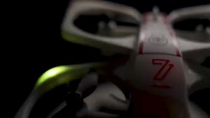 บินกลางคืนข้ามพรมแดน เครื่องบินควบคุมระยะไกลสำหรับเด็ก ถ่ายภาพทางอากาศ HD แข่งรถ มินิรุ่นใหม่ นักเรียนประถม โดรนขนาดเล็ก