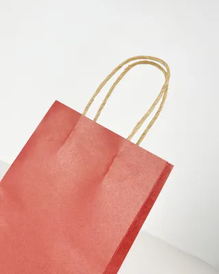 TÚI GIẤY KRAFT MÀU ĐỎ. SIZE 14 x 21 x 7. MÃ FD1