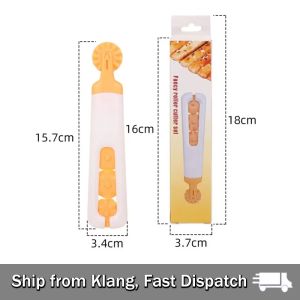 【READY STOCK】Dough Circle Wheel Baking/Dumplings Biscuit Roller/Baking Roller Edge-Cutting Cutter/Cutter Pastry Crust