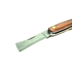 NARITA มีดตอนกิ่งญี่ปุ่น ด้ามไม้ งานฝีมือช่างญี่ปุ่น made in japan พร้อมที่ขูดเปลือกทองเหลือง แท้ชัวร์ 100%