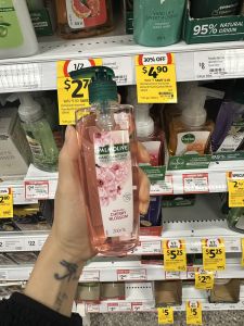 Palmolive Naturals Exfoliating Body Wash with Coconut & Jojoba & Argan Oil - Anti-Bacterial & Whitening - Imported from Australia