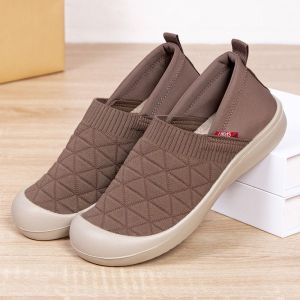 Free Shipping New WomenS Single Shoes Spring And Autumn Non-Slip Soft Sole Slip-On Lazy Shoes Flat Lightweight Casual Breathable WomenS Shoes