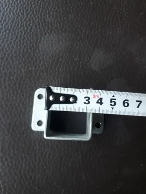 (2 cái) Pát U đỡ thang giường . bậu đỡ thang giường . thang 4 cm và thang 3 cm dày 15 ly chất liệu thép mạ kẽm