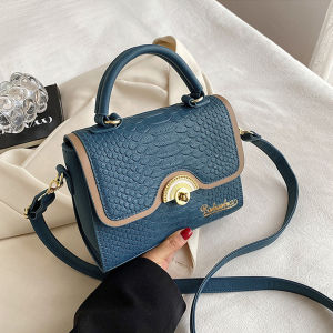 SKM Womens Sling Bag With Crocodile Pattern & Unique Buckle Beg Perempuan Murah CS339