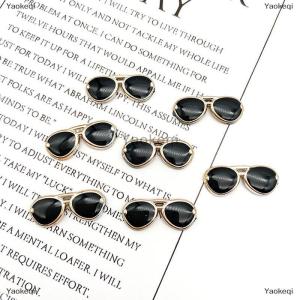 [COD] Yaokeqi 12Pcs Dollhouse Miniature Simulation Sunglass Model Phone Case DIY Accessories
