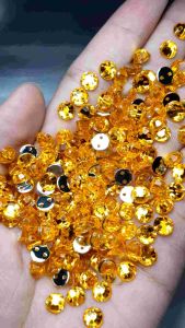 Manik Payet Kristal 100 Biji: Desain Elegan & Aksesoris Unik