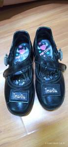 ป้ายชื่อรองเท้านักเรียน กันหาย กันสลับกับเพื่อน