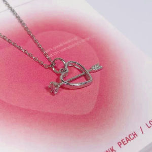 Nicedays🍒Kalung Berlian Merah Muda Hati Kalung Hati Cupid Wanita Kalung Ceruk Modis Hadiah untuk pacar dan istri