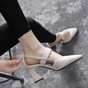 🔥Nadines🔥รองเท้าแตะส้นสูง รองเท้าแตะสายรัดข้อเท้าของผู้หญิง รองเท้าแตะเพิ่มความสูงแบบสบาย ๆ สำหรับผู้หญิงส้นหนา (6 ซม.) จัดส่งเร็วสุด