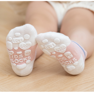 ถุงเท้าเด็ก ไม่มีการบีบเท้า ไม่ใช่เรื่องง่ายที่จะม้วนออก ถุงเท้า ปรับปรุง ขยายส้นเท้า ละเอียดอ่อน