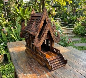 ศาลพระภูมิไม้สัก รุ่นระเบียงหน้ากว้าง (มีบันได) ขนาด 17x45x44 cm ศาลตายาย บ้านทรงไทย ทนแดดทนฝน