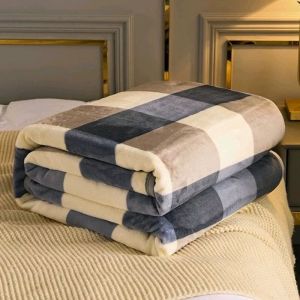 Selimut Bulu Halus Lembut Dewasa Motif Murah Berkualitas