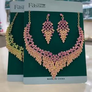Fashion 2Pcs Crystal Necklace Earrings SetGeometric Leaf Rhinestone Choker Jewelry SetVacation Sweet Alloy Earring Necklace Gift For Women