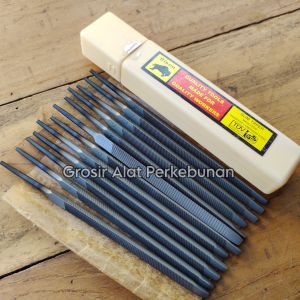 Kikir Segitiga Bison 4" Inch Slim Taper Made From Hardened Carbonized Steel