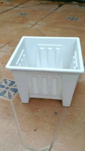 กระถางโรมัน สี่เหลี่ยม 7 นิ้ว เลือกสีได้