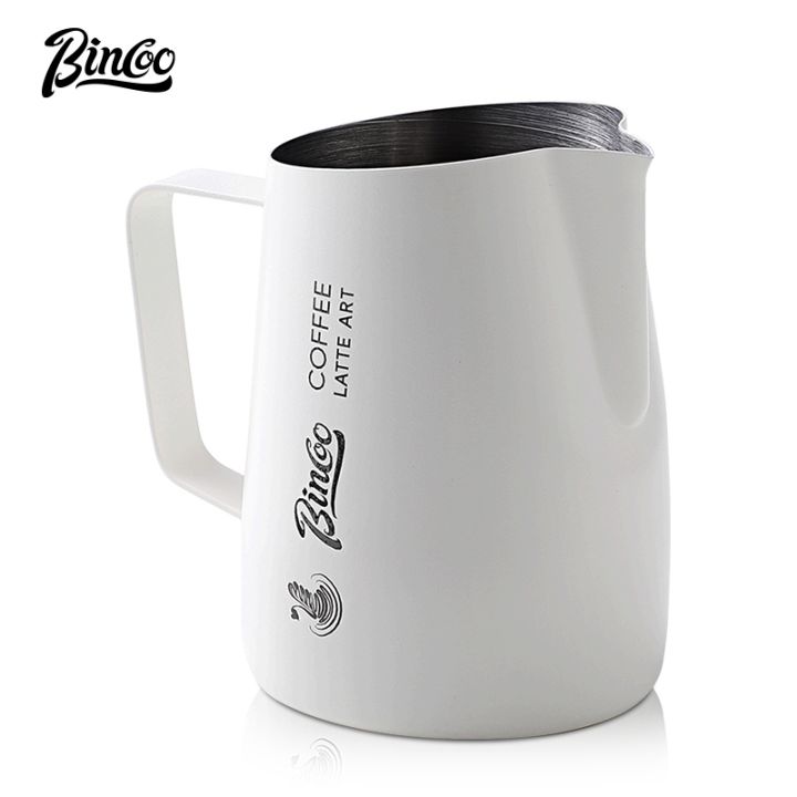 BINCOO%20Latte%20Cup%20Milk%20Foam%20Jar%20Pointed-mouth%20Embossed%20Coffee%20Pull%20Flower%20Cup%20Milk%20Jar%20for%20Household%20Office%20and%20Coffee%20Shop%20420ML%20-%20Image%202
